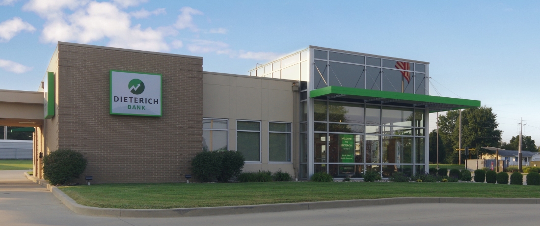 Outdoor photo of Dieterich Bank Chester Branch.